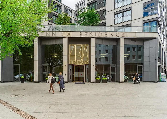 Beautiful With Parking In Mennica Varsó